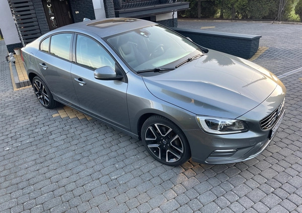 Volvo S60 cena 59900 przebieg: 163000, rok produkcji 2017 z Brańsk małe 379